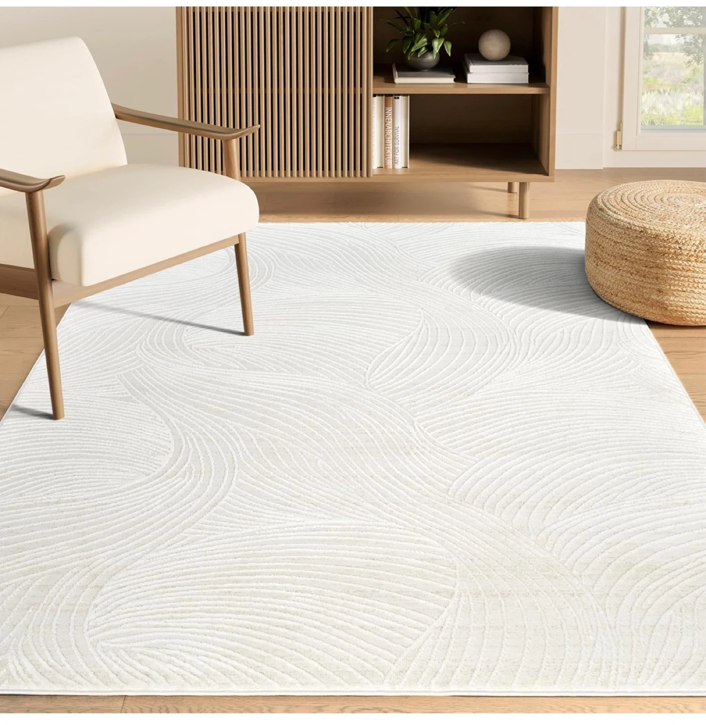 White/Cream Area Rug - 8' x 10'