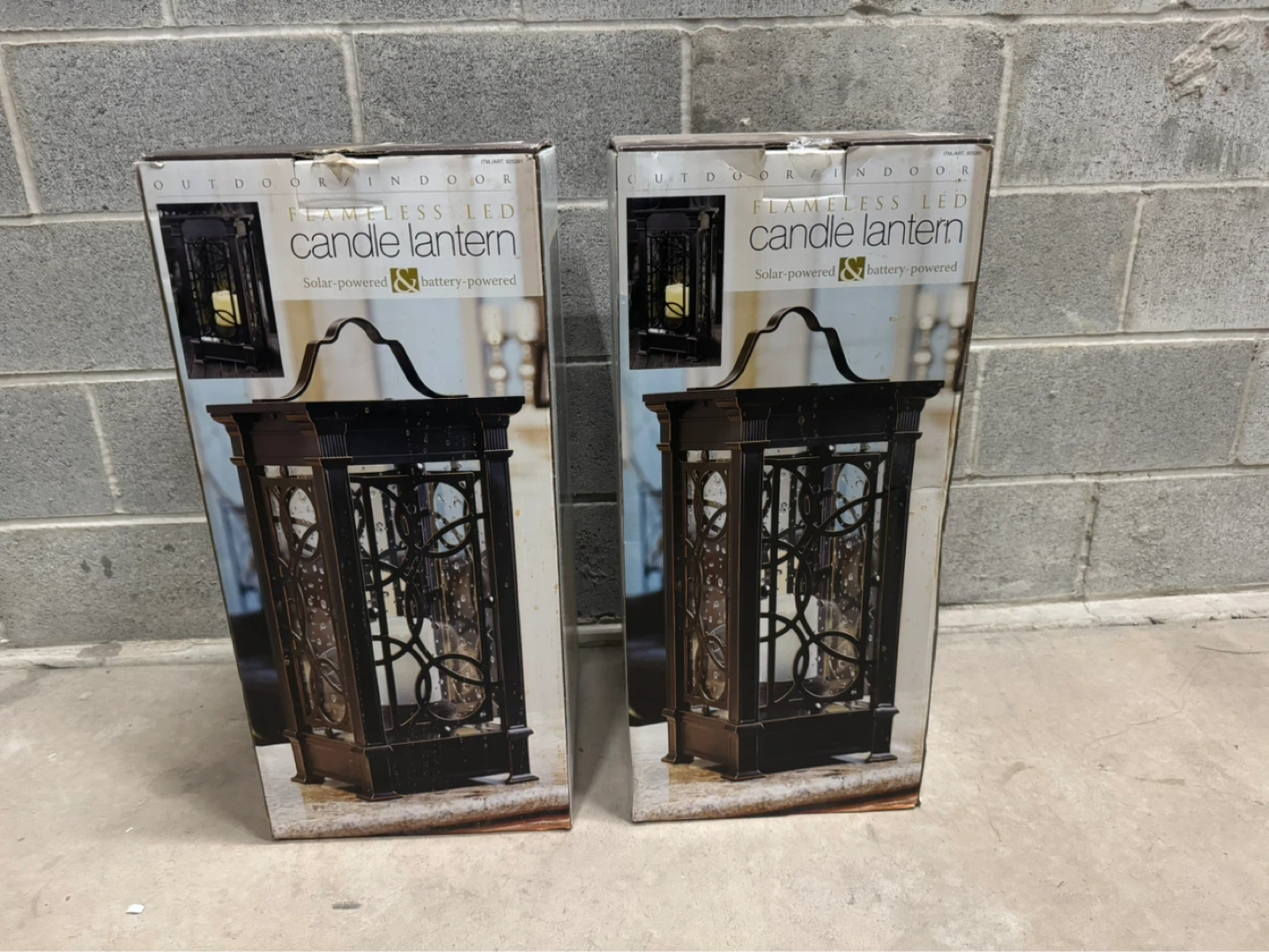 New Outdoor/Indoor Flameless LED Candle Lantern 40$ both