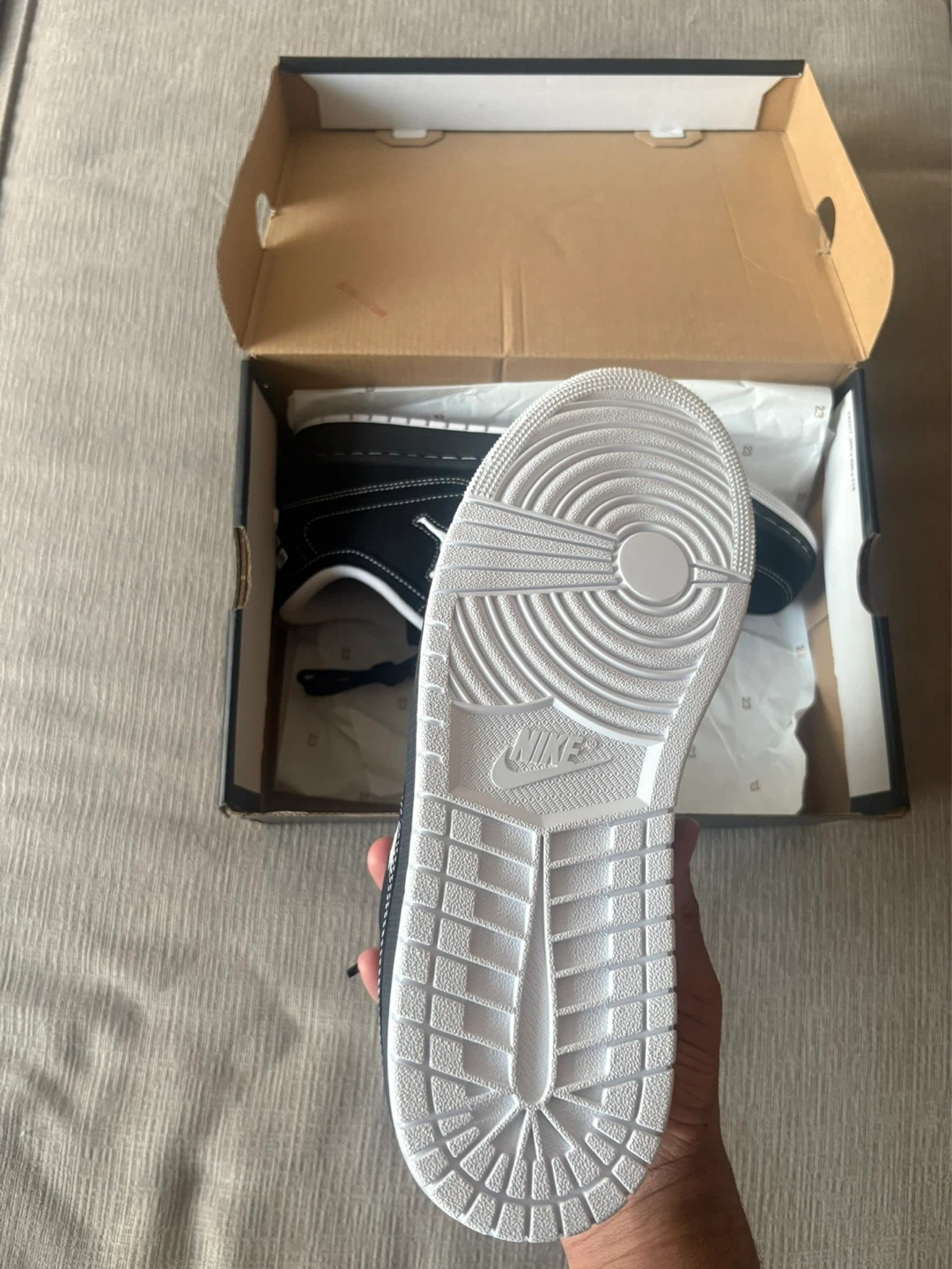 Jordan 1 Flight Lows - photo 2