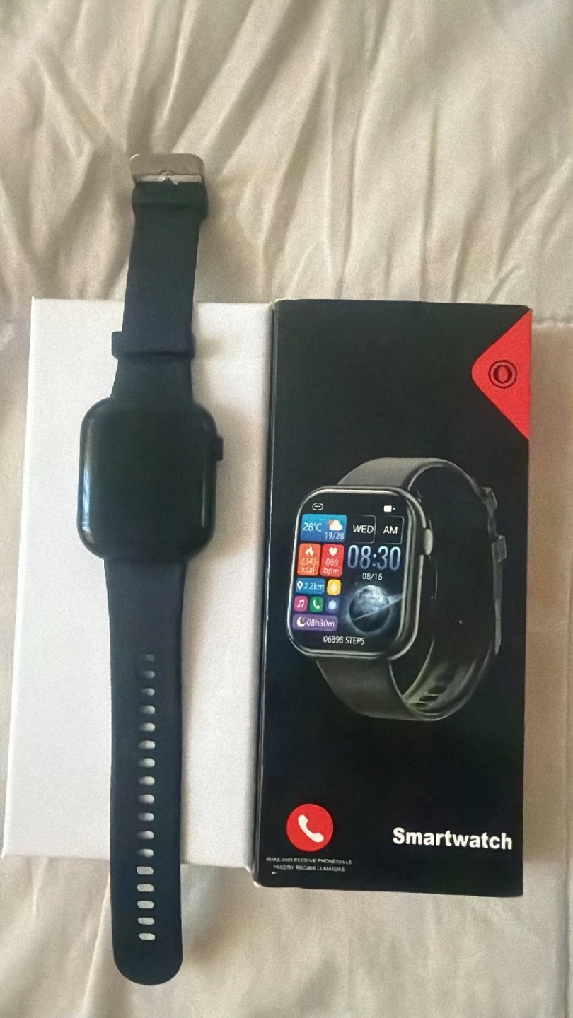 Smartwatch with Black Band in Original Box - photo 2