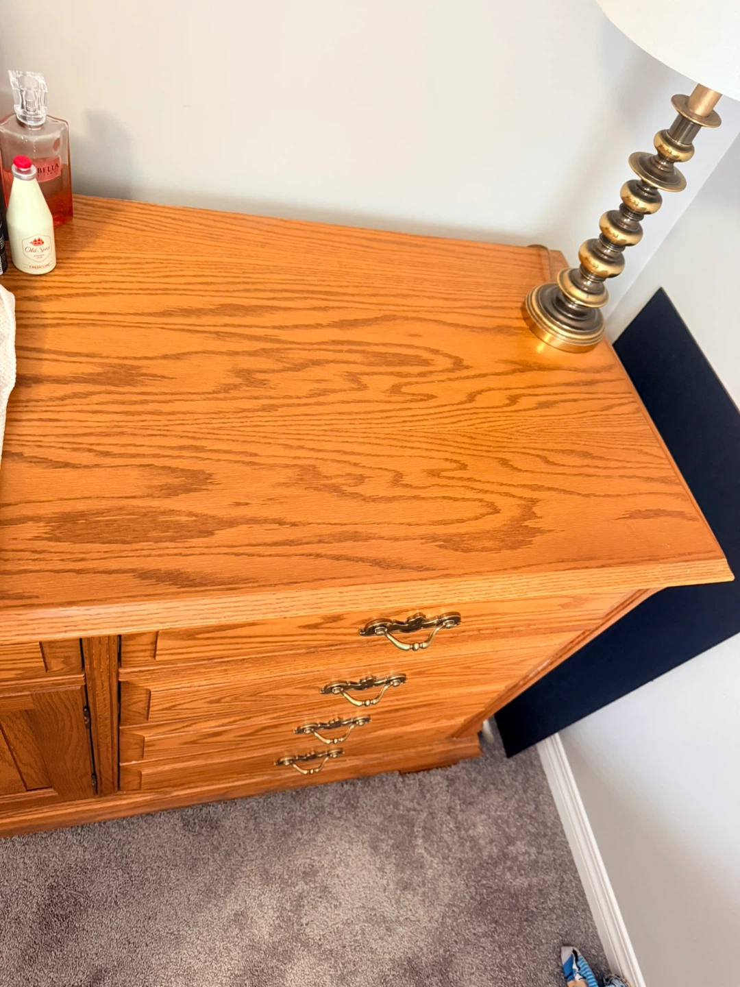 Solid Oak Dresser with 9 Drawers and 2 Cabinets - photo 5