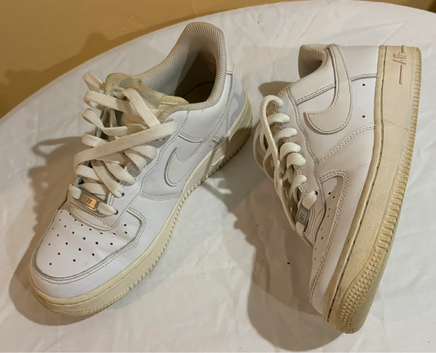 Nike Air Force 1 White Leather Sneakers 6.5 - photo 3