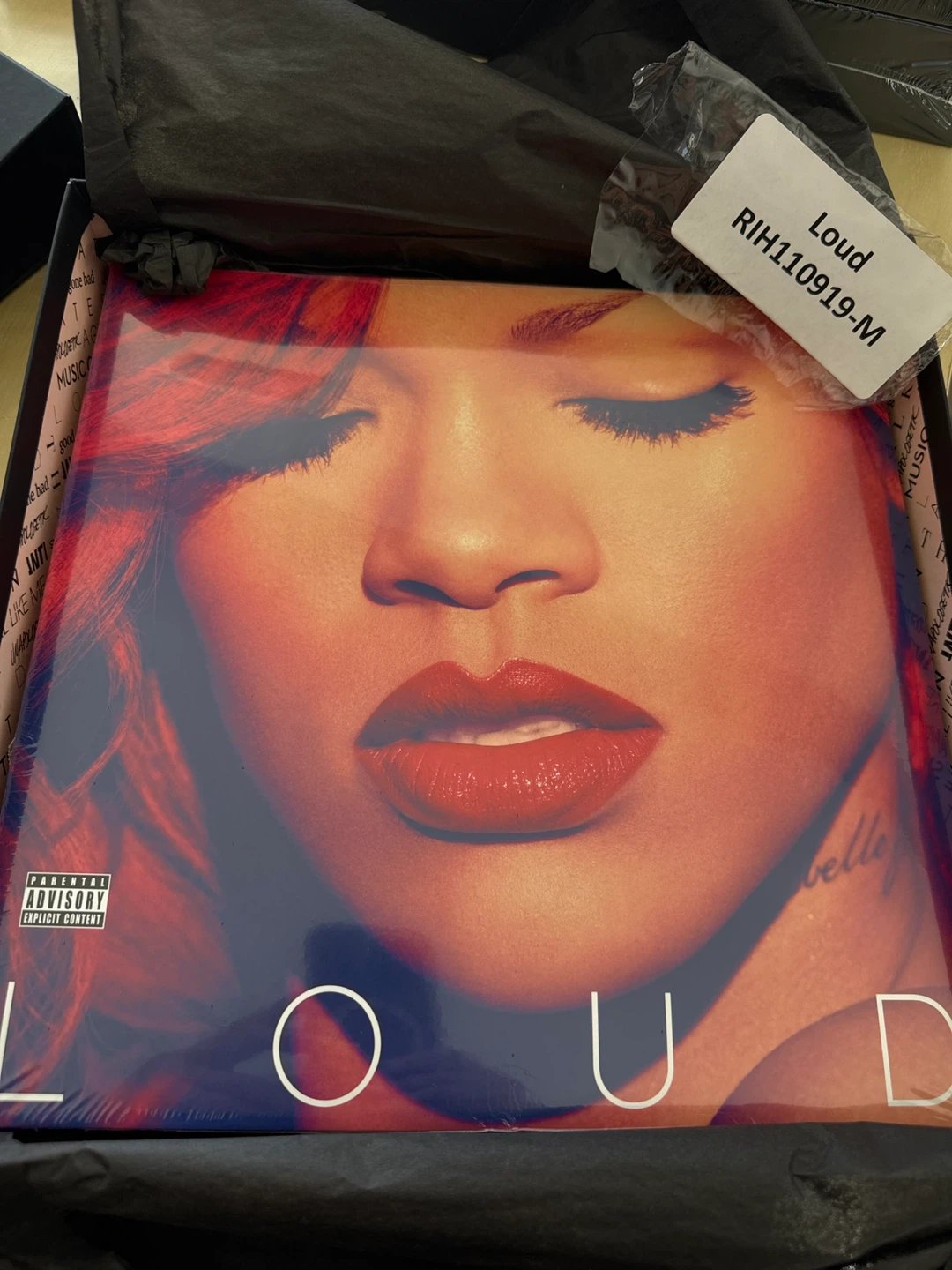 Rihanna vinyl limited edition records - photo 3