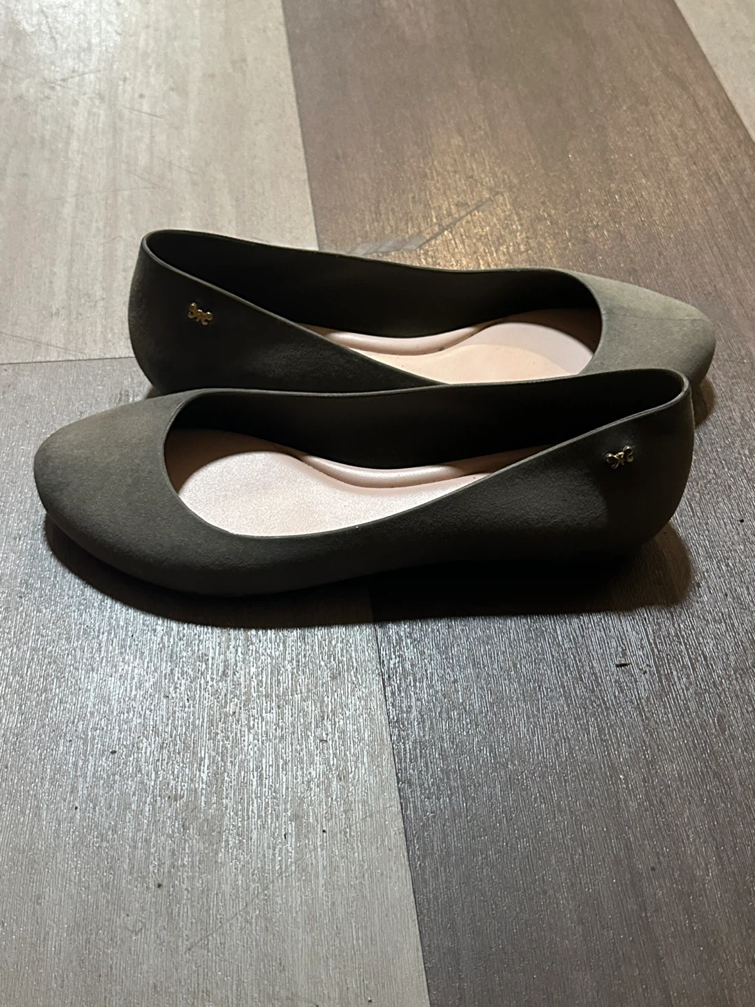ZOMU Grey Ballet Flats - Size 8 - photo 4