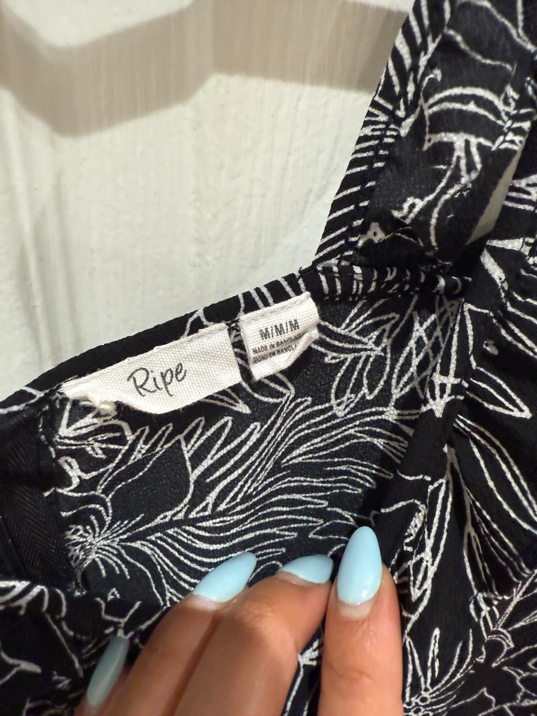 Black and White Floral romper - photo 3