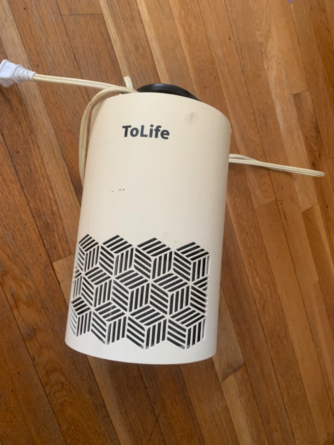 ToLife White Electric Air Purifier with Geometric Design