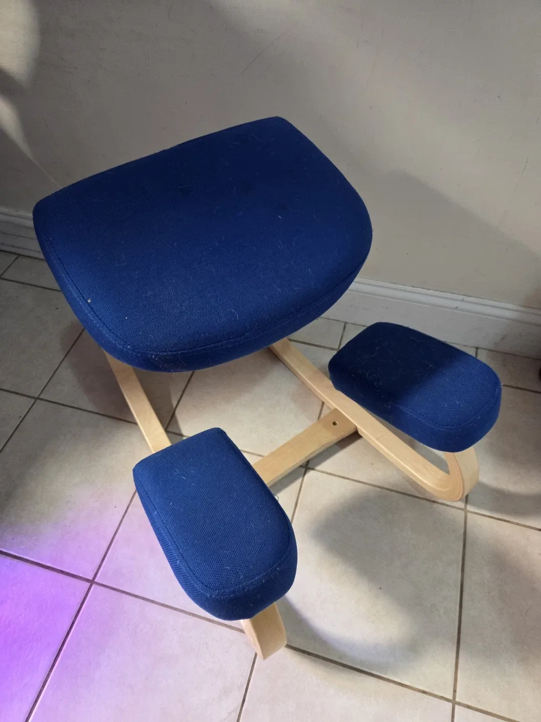 Blue Ergonomic Kneeling Chair with Wood Frame - photo 2