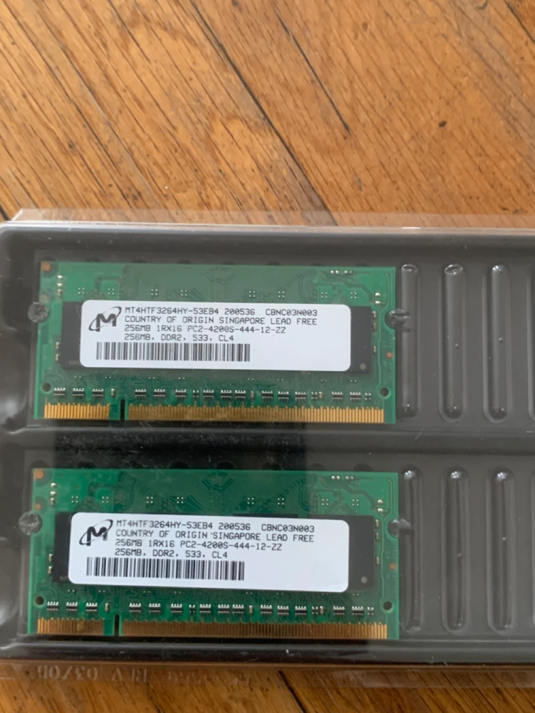 Micron 256MB DDR2 RAM Sticks (2)