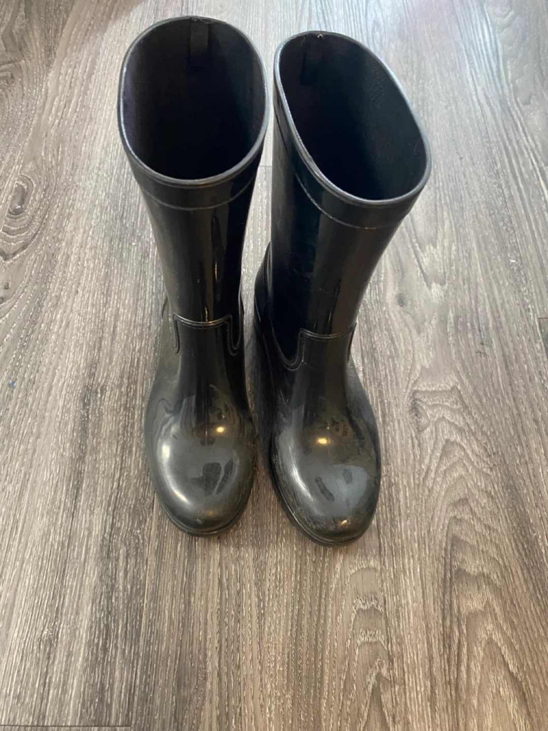 Black Rain Boots