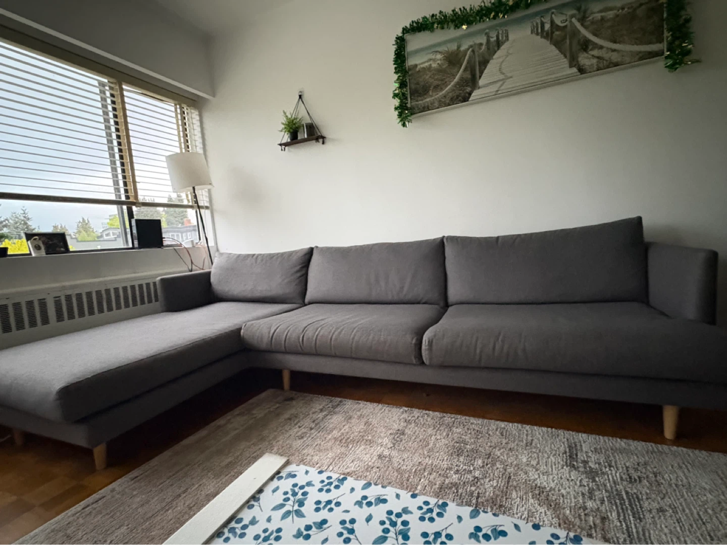 Article Burrard 112” Left Sectional – Gray - photo 4