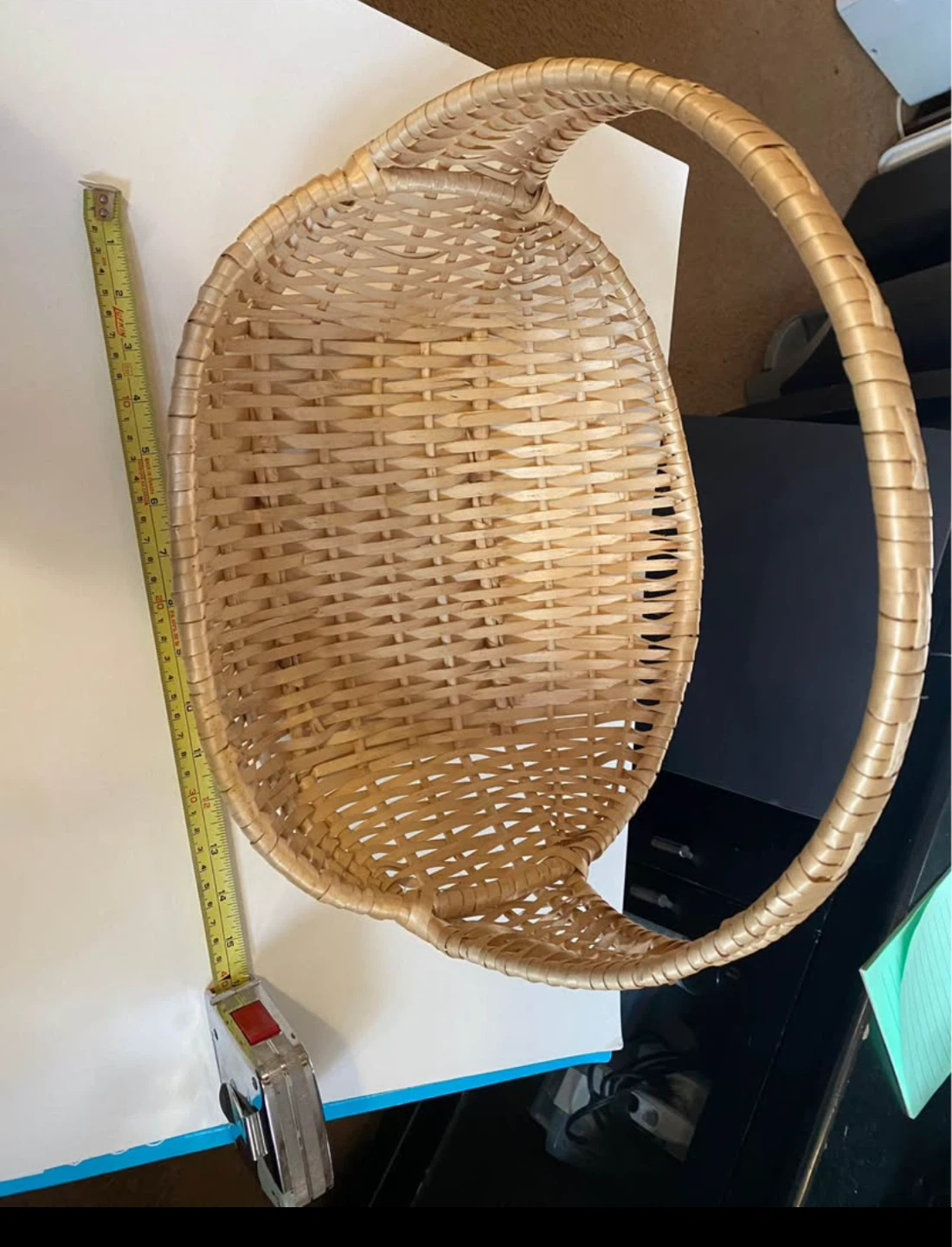 Light Brown Wicker Basket with Handle - photo 2