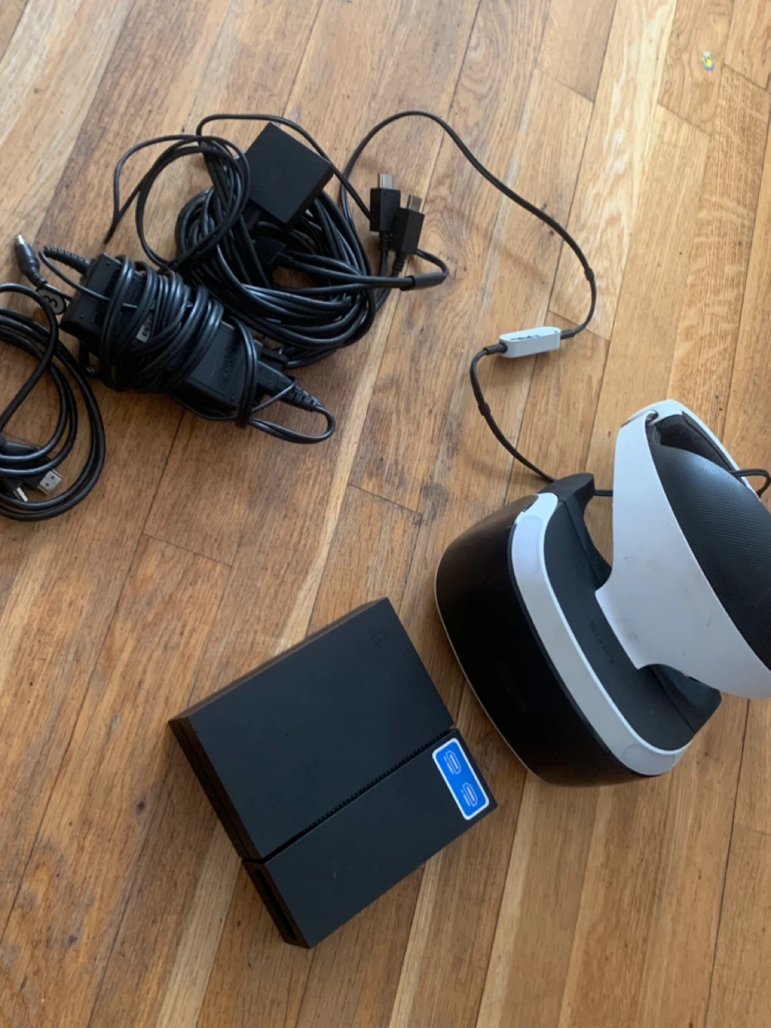 Sony PlayStation VR Headset with Processor Unit and Cables