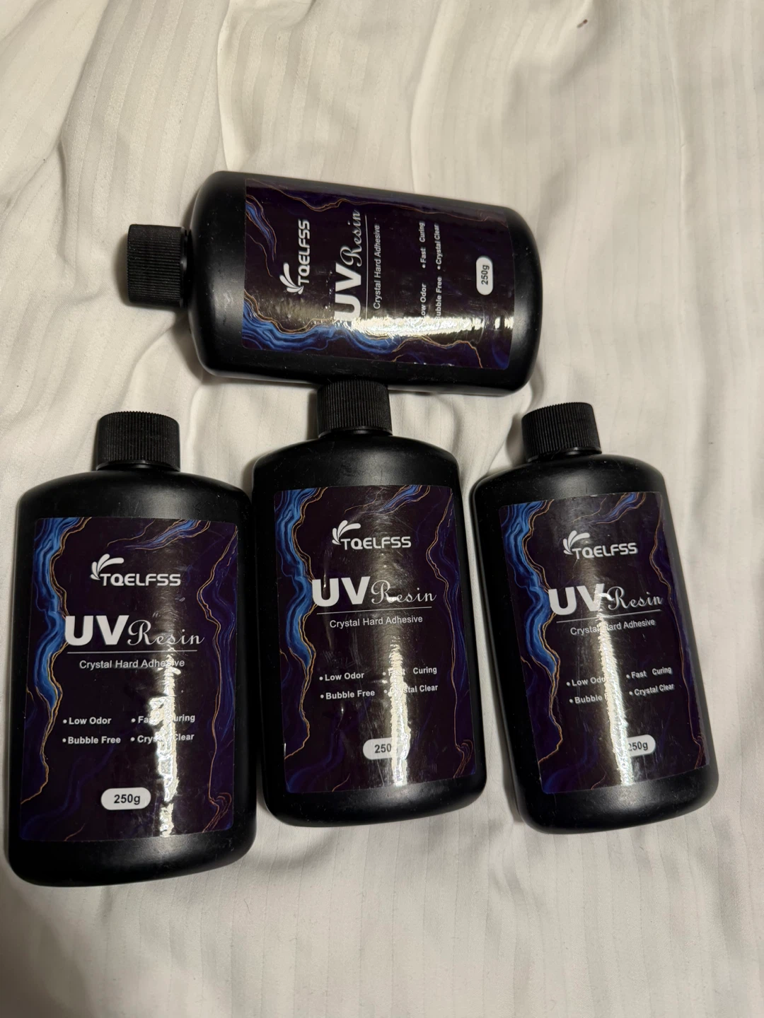 TqelFss UV Resin Crystal Hard Adhesive (4 x 250g Bottles)