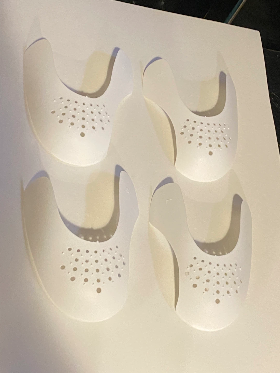 4x White Shoe Shields for Sneakers - photo 2