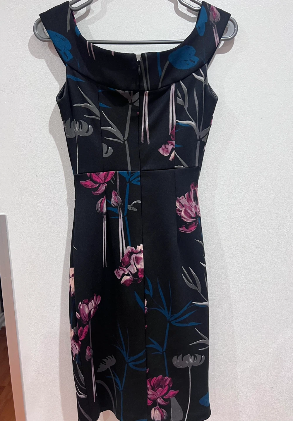 Le Chateau Floral Print Dress - Size TP/XS - photo 2