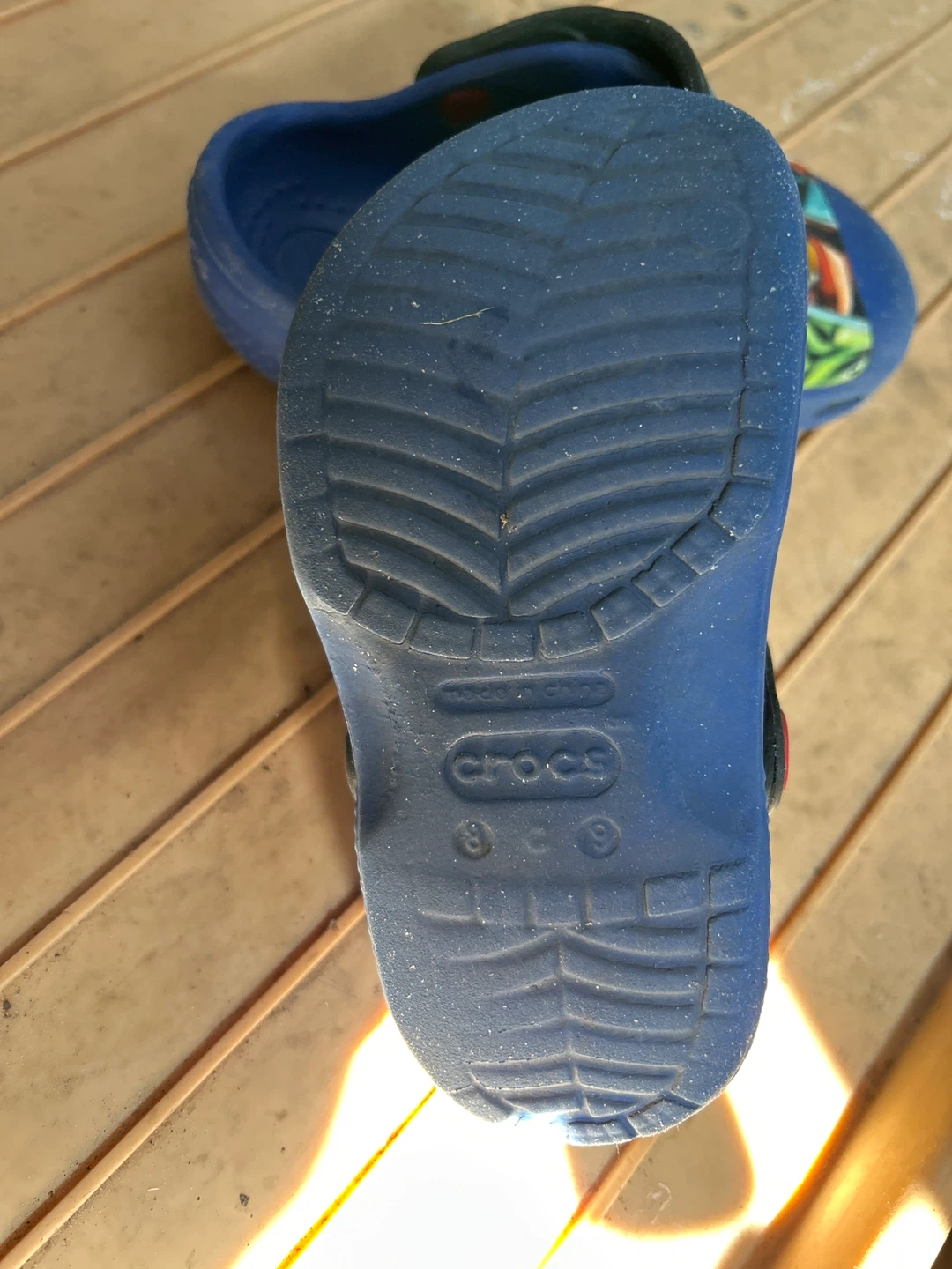Crocs Kids Avengers Size C8 C9 - photo 2