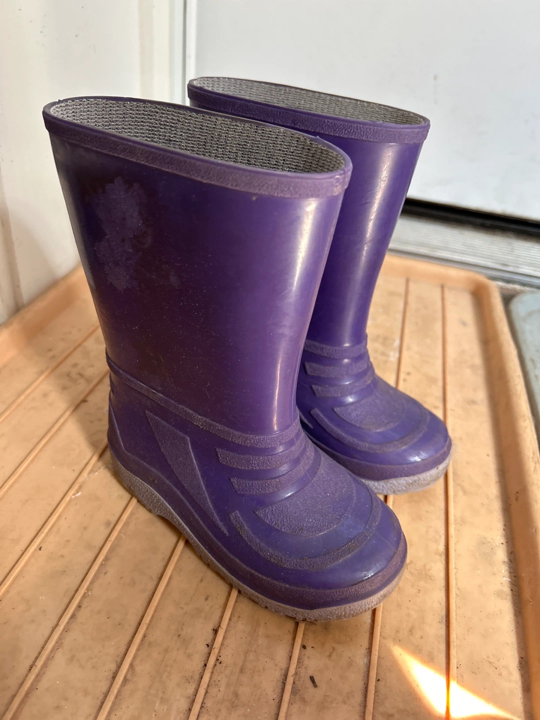Purple Rubber Rain Boots kids size 9