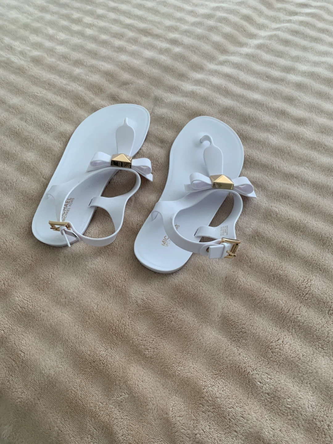 Michael Kors White Jelly Sandals with Bow Detail - Size 7