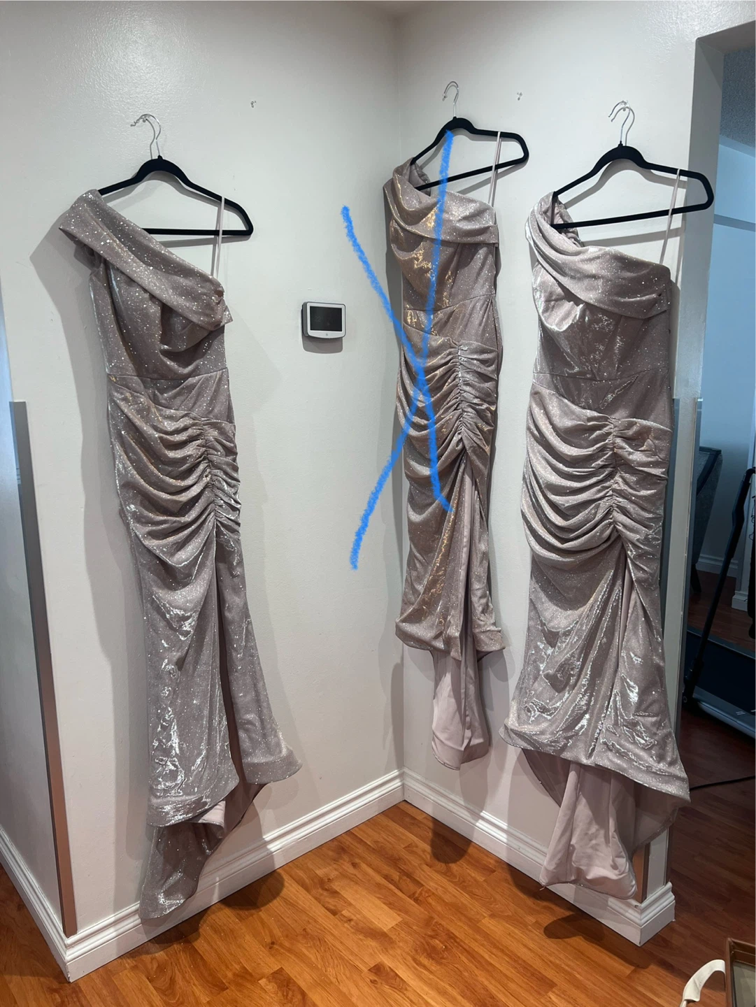 Women’s Sparkle One-Shoulder Ruched Maxi Dress - photo 2