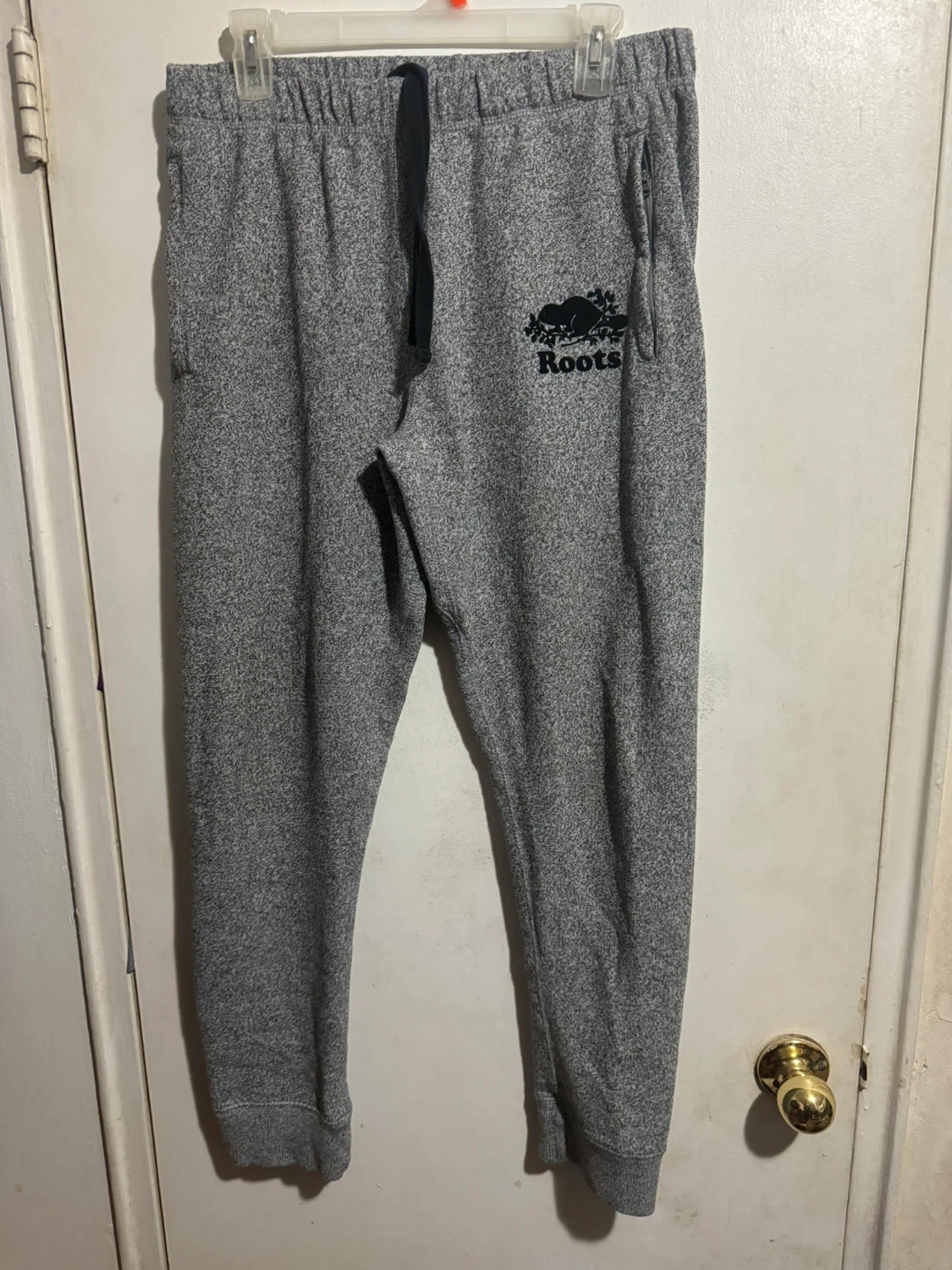 Roots Grey Sweatpants - Size M