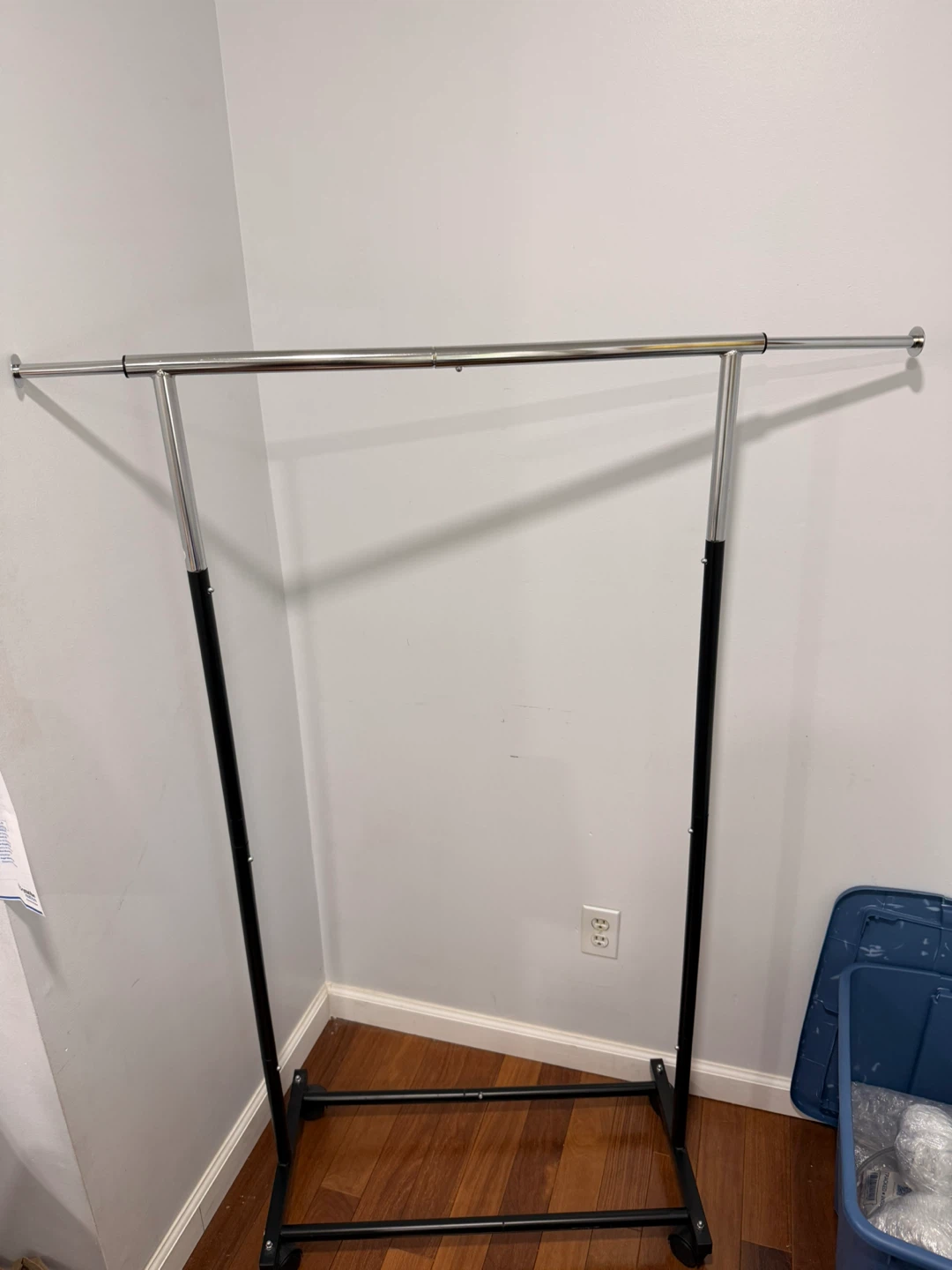 Rolling Clothes Rack