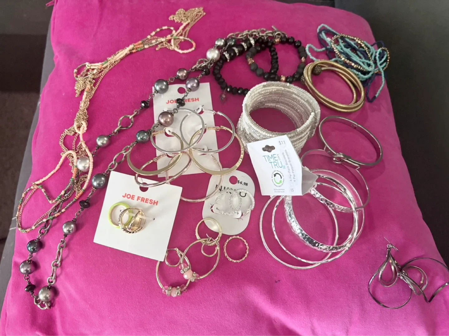 New and gently used jewelry