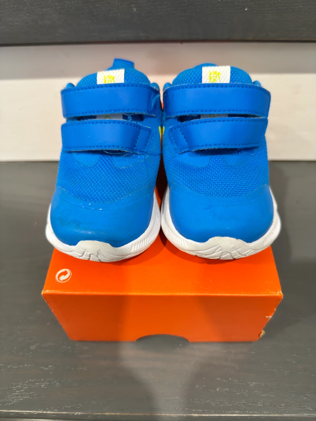 Nike baby shoes runners size 5C