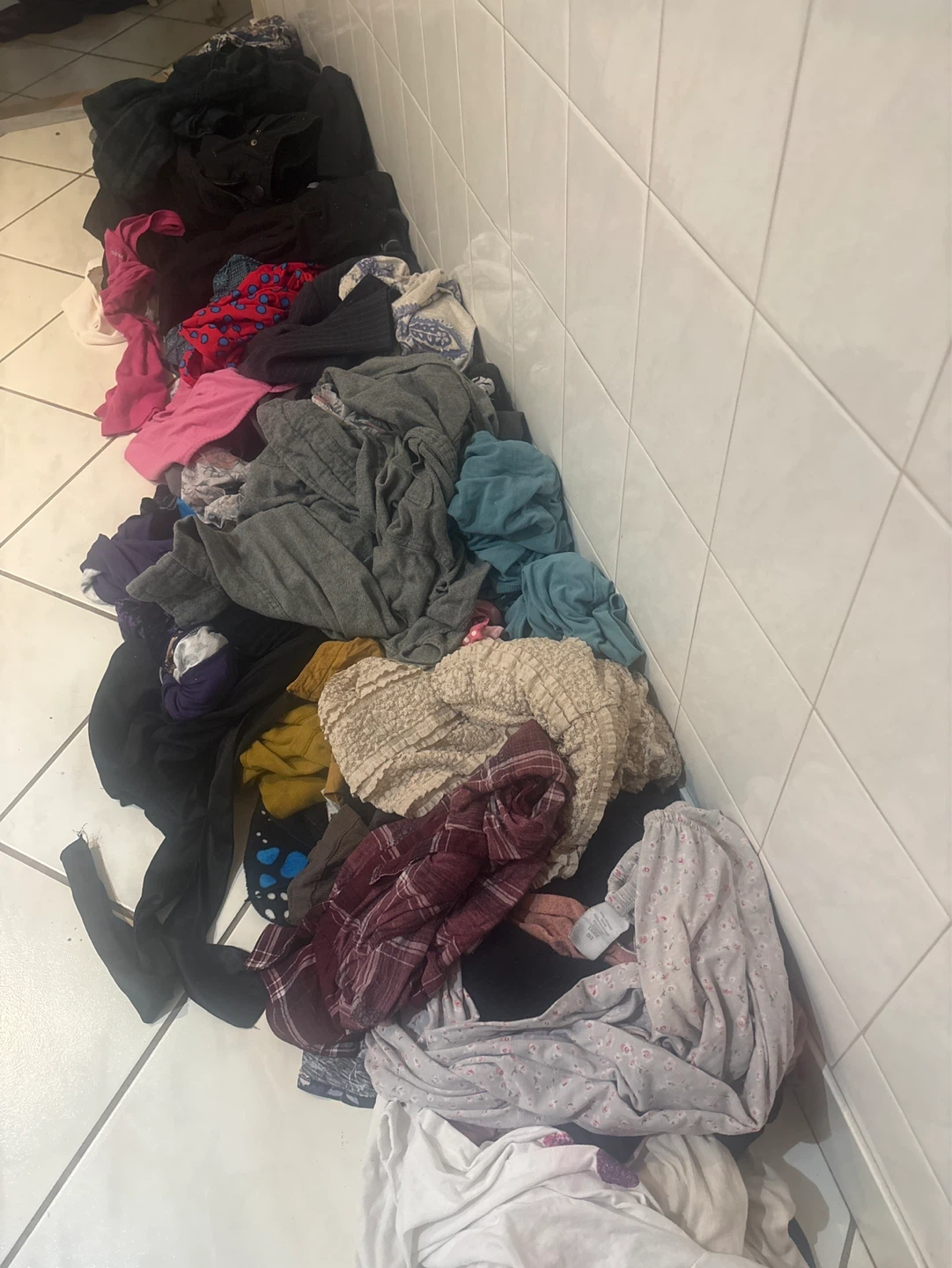 Assorted Women's Clothing Bundle - photo 2