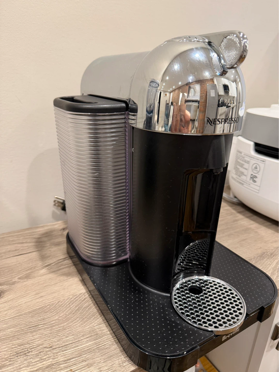 Nespresso VertuoPlus Coffee Machine by Breville - photo 2