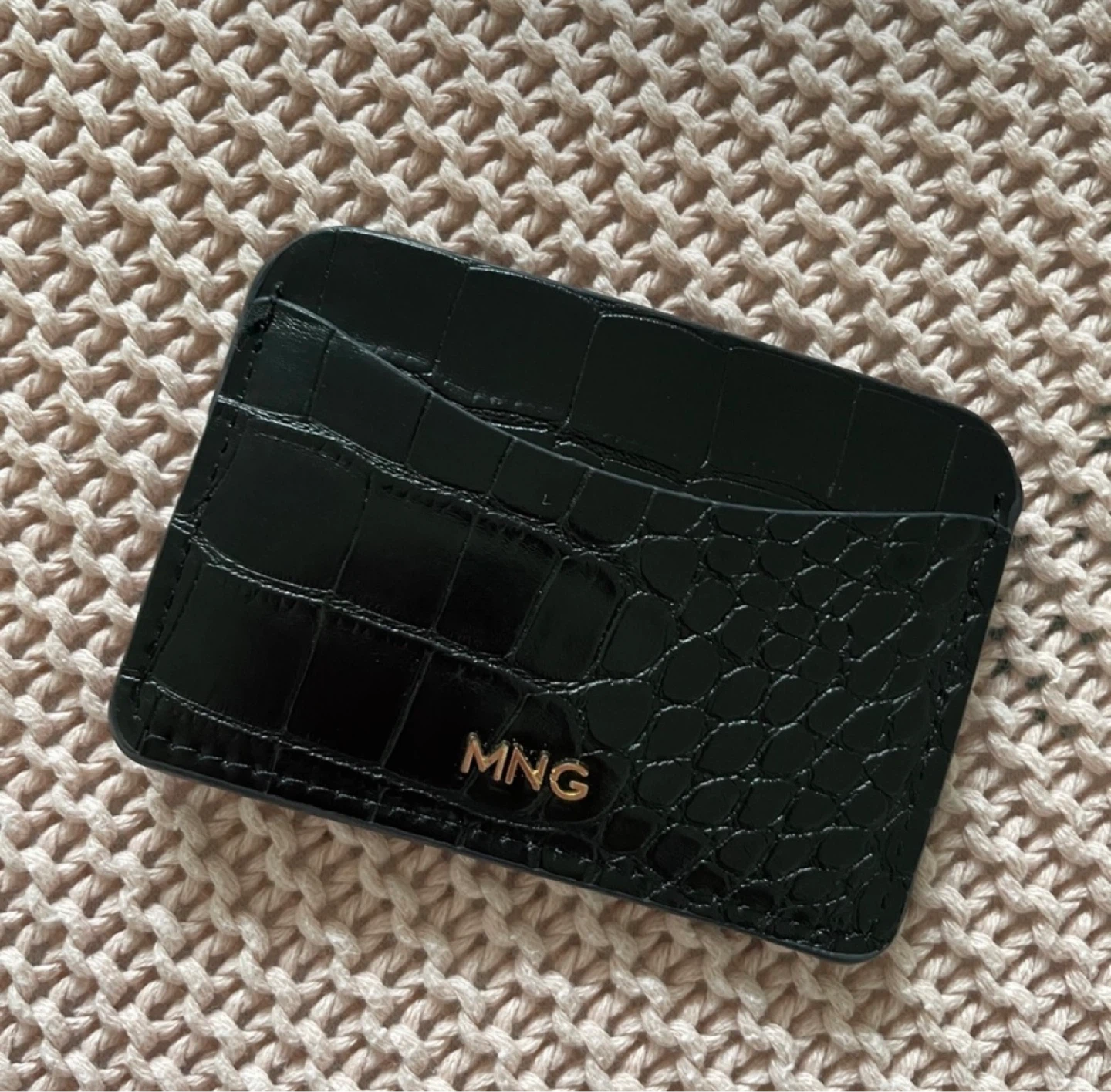 Mango Black Croc Embossed Card Holder