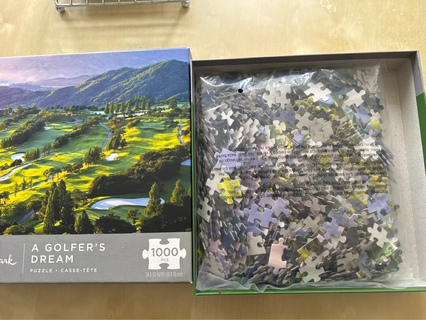 Hallmark A Golfer's Dream 1000 Piece Puzzle - photo 2