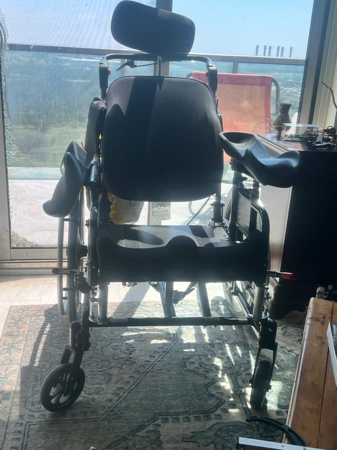 Comfortable Wheelchair - photo 2