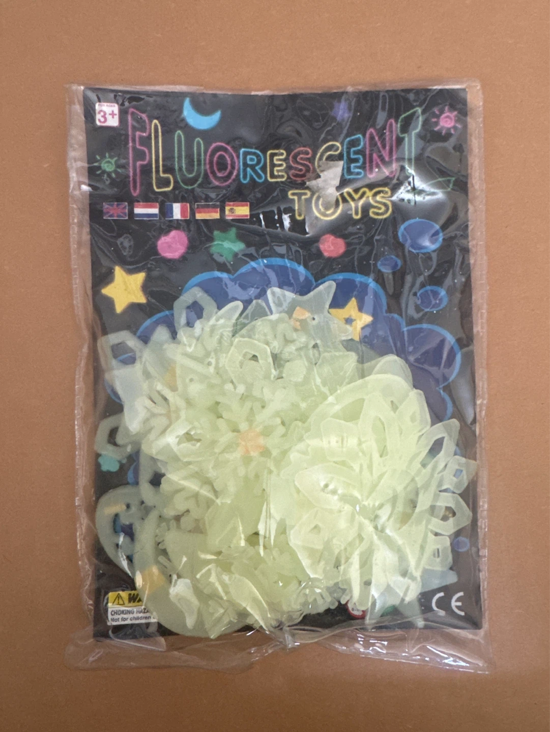 Fluorescent Glow in the Dark Stars Toys