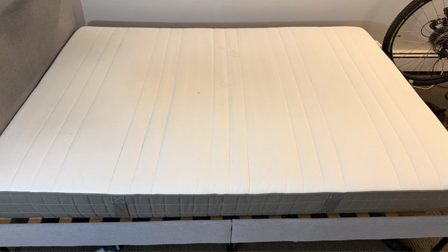 IKEA Morgedal Mattress - Queen Size - photo 2