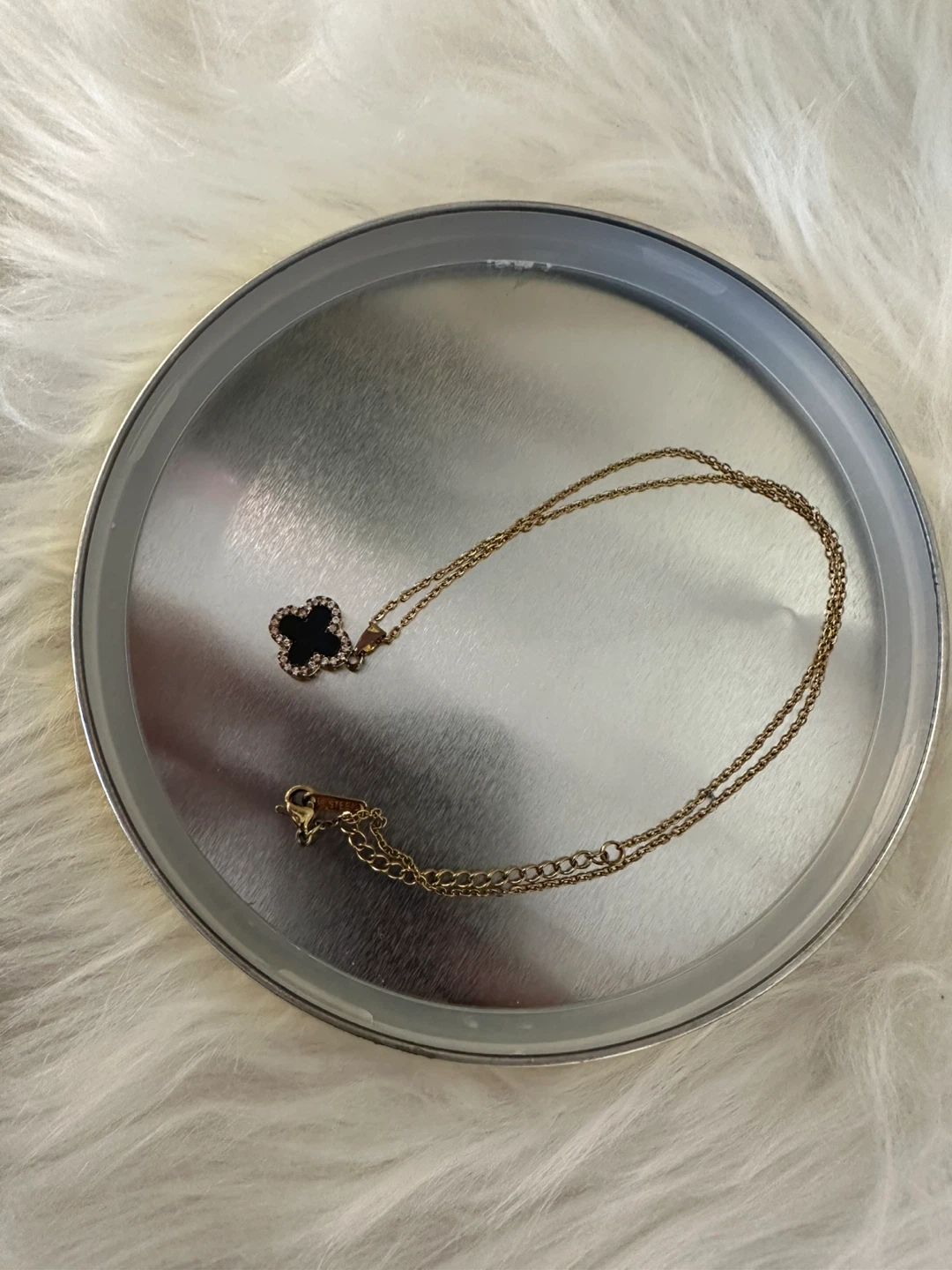Gold Clover Necklace