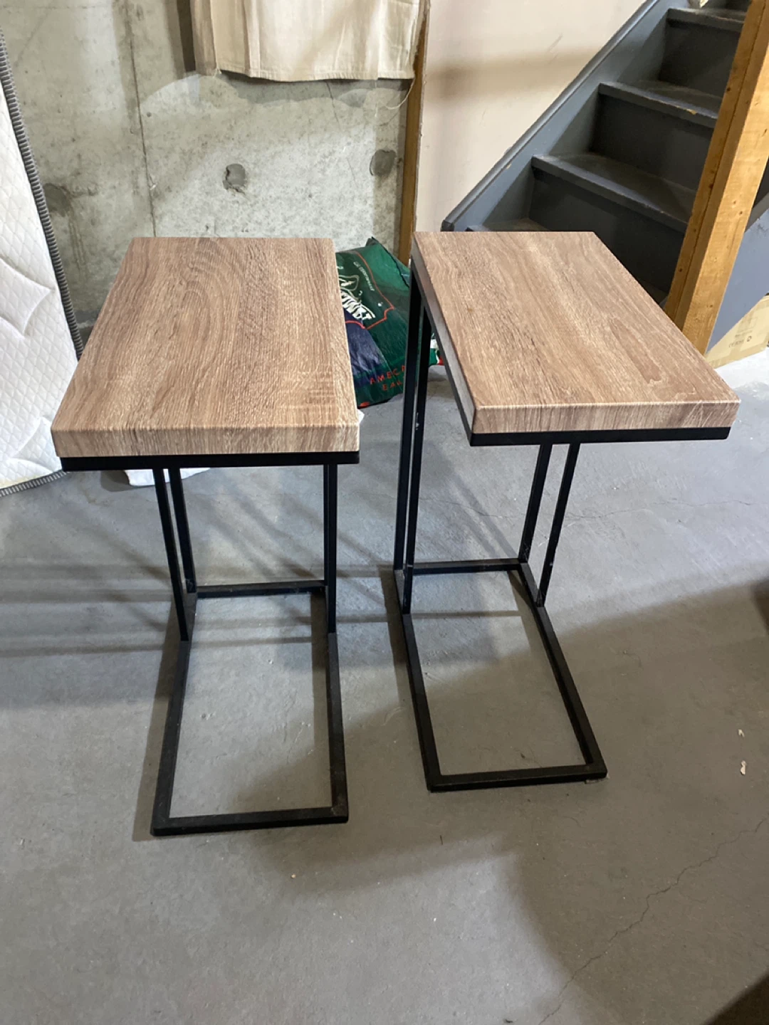 Set of 2 C-Table Accent Tables - photo 2