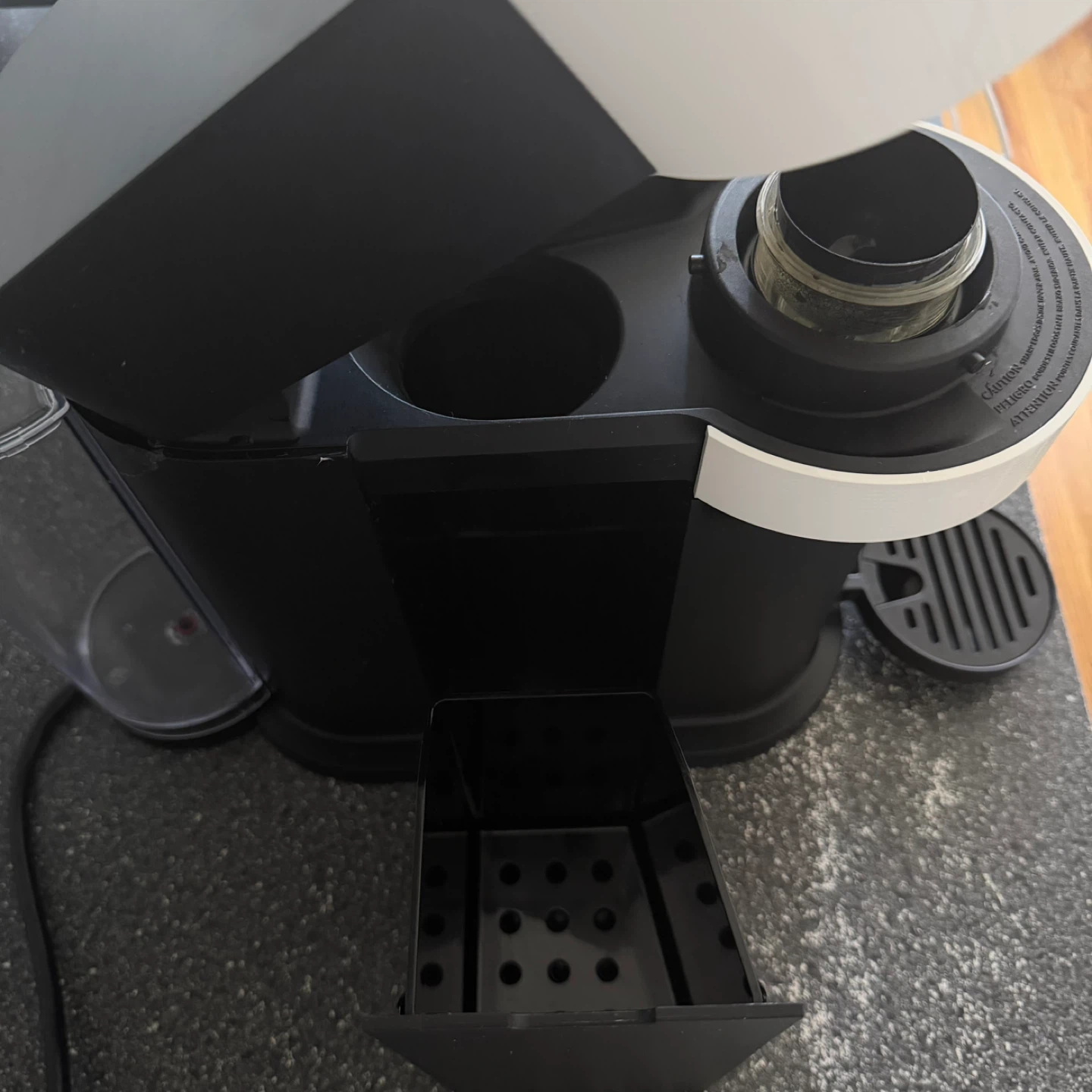 Nespresso VertuoPlus Coffee Machine - White - photo 4