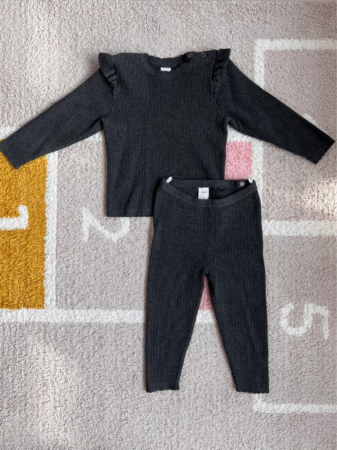 H&M Ribbed Ruffle Top and Leggings Set - 12-18M