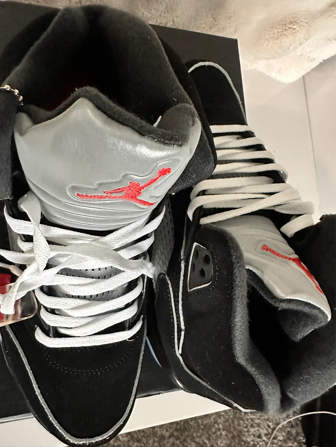 Jordan 5 Retro Black Metallic - photo 4