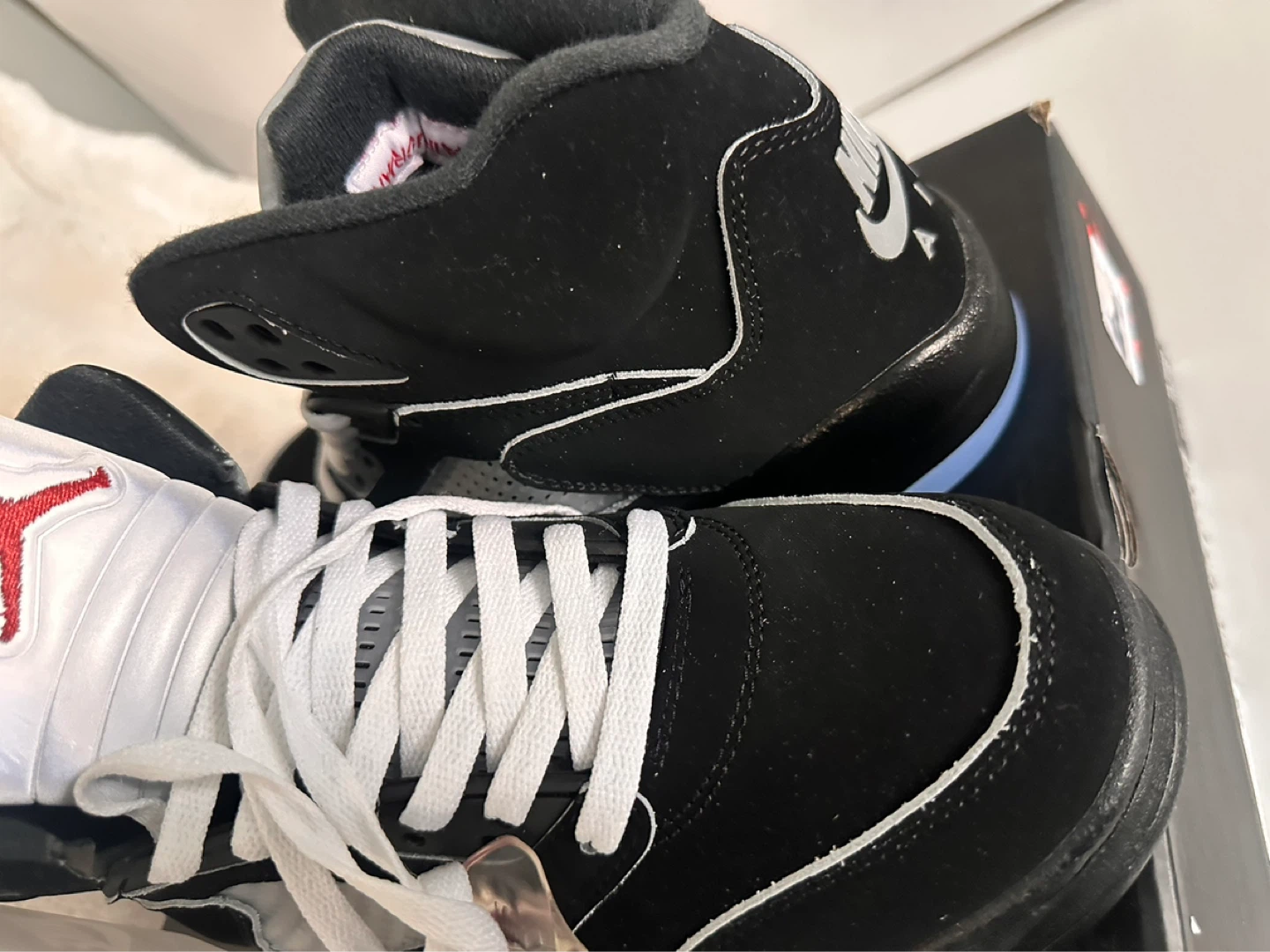 Jordan 5 Retro Black Metallic - photo 5
