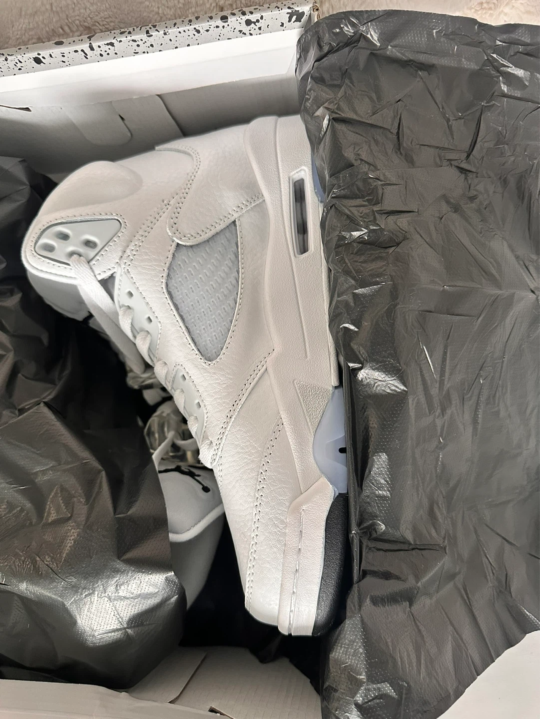 Jordan 5 Retro | white Metallic - photo 2