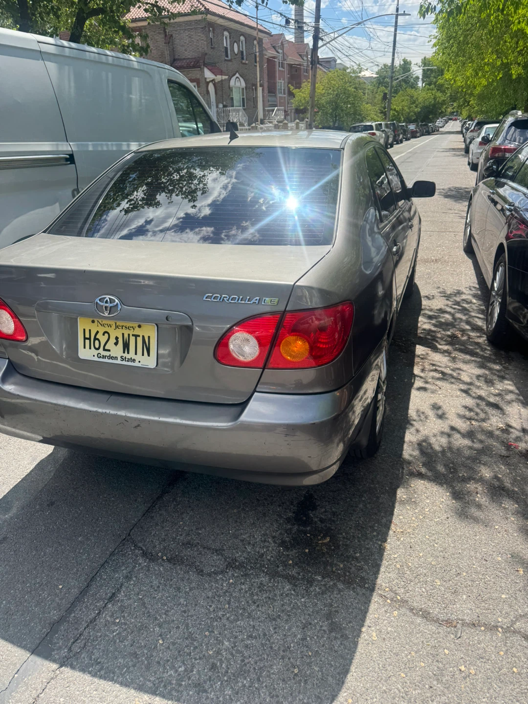 2005 Toyota Corolla LE Sedan - Gray - 181,079 Miles - photo 4