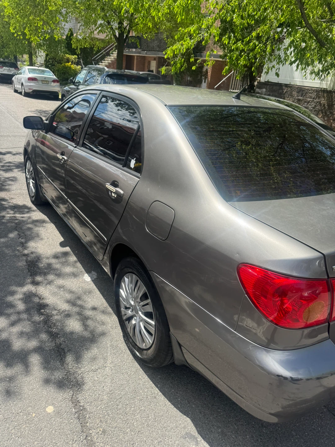 2005 Toyota Corolla LE Sedan - Gray - 181,079 Miles - photo 3