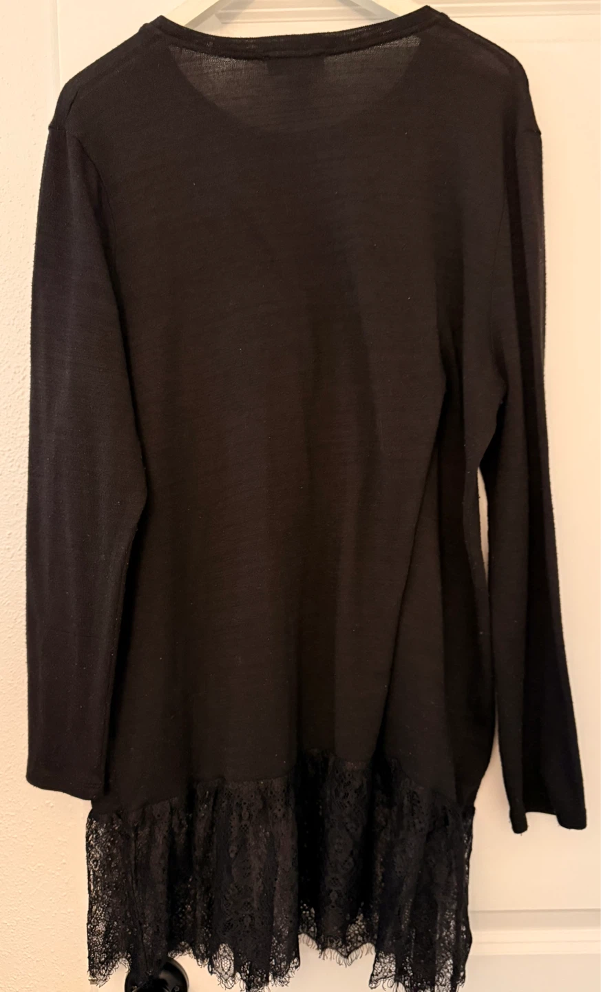 Black Lace Hem Knit Top / Tunic – XL - photo 3