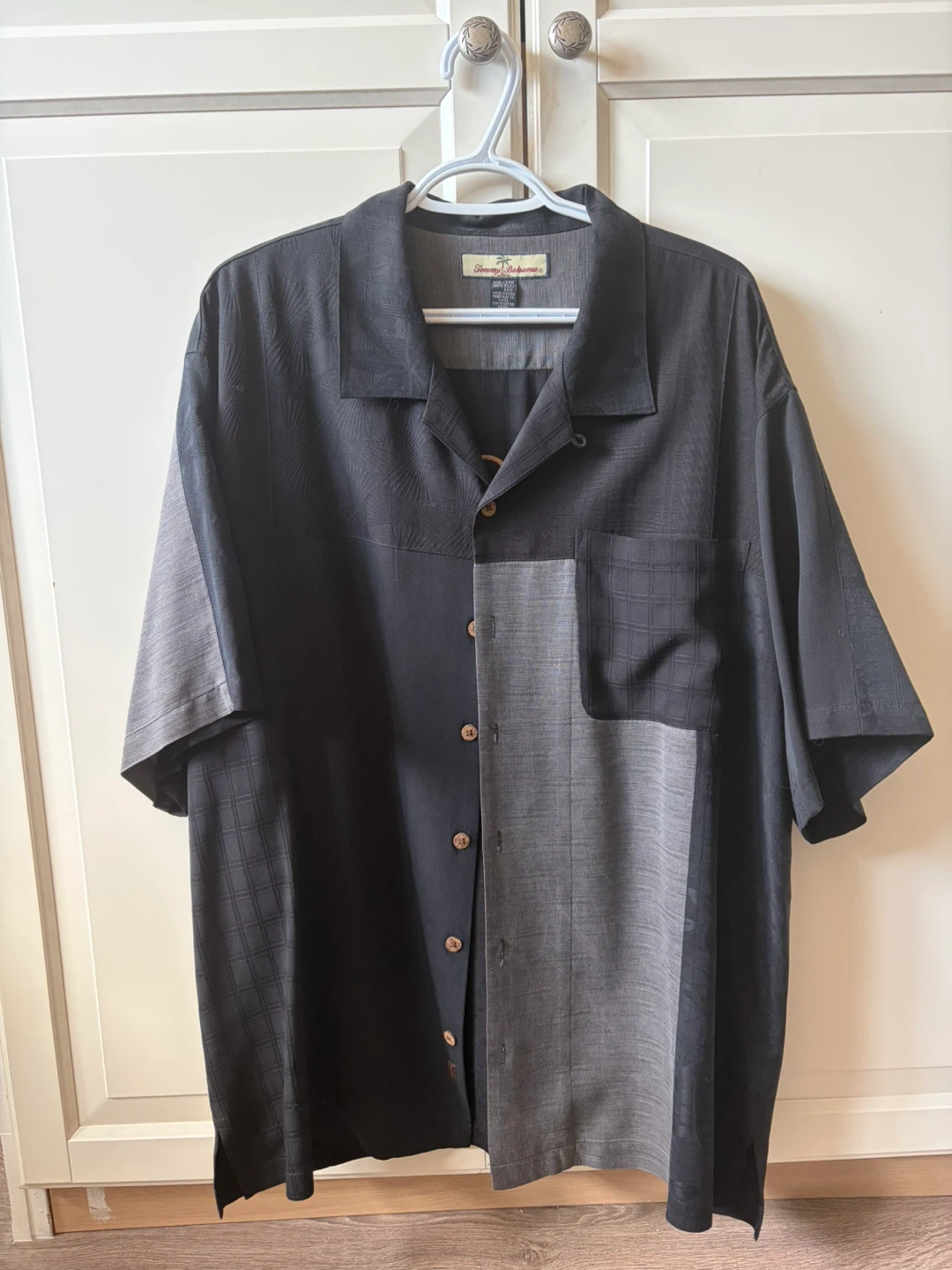 Tommy Bahama Men's XXL Silk Golf Short Sleeve Shirt