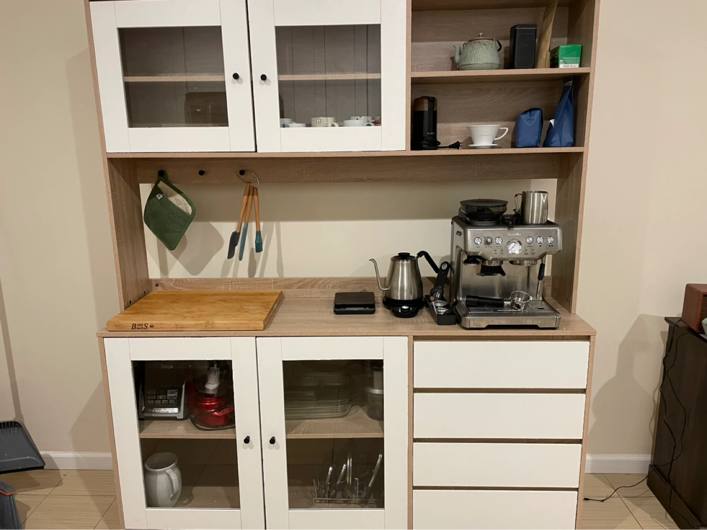 Large Kitchen Pantry - photo 2