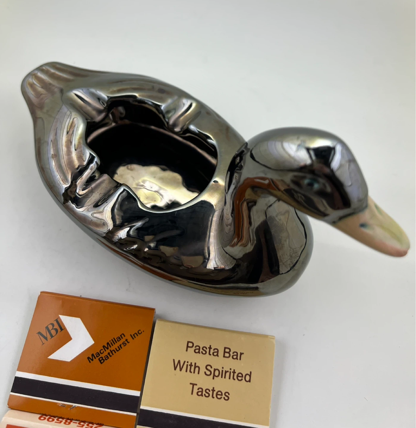 Vintage Iridescent Ceramic Duck Ashtray/Trinket - photo 2