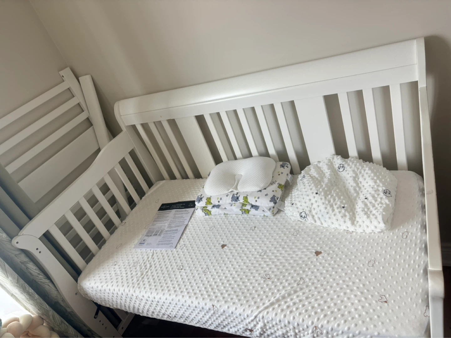 Convertible Crib, with mattress & covers, and 3 baby pillows
