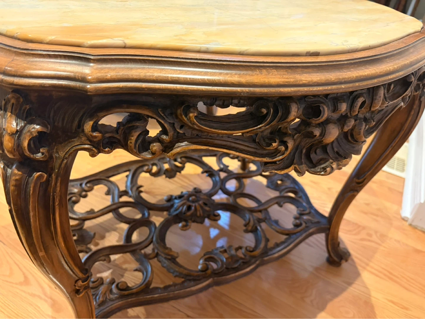 Vintage Ornate Marble Top Side Table - photo 5