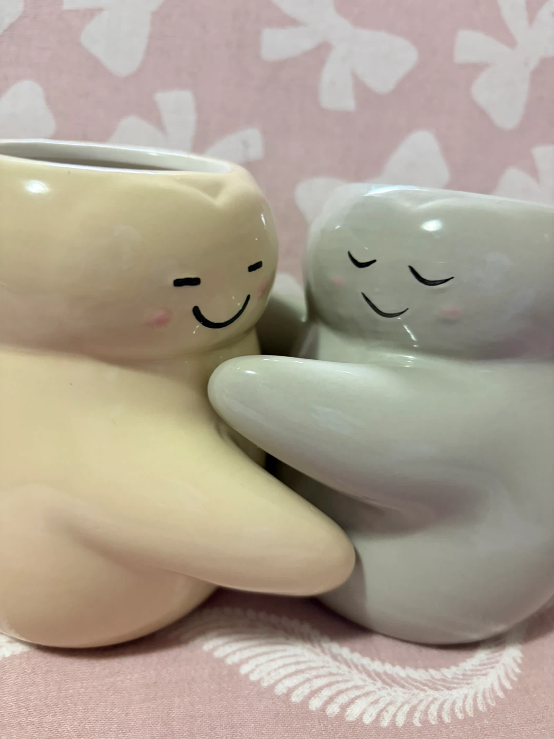Hugging Mugs Set - photo 2